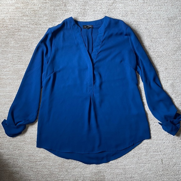 The Limited sheer blouse 💙 - Picture 1 of 9